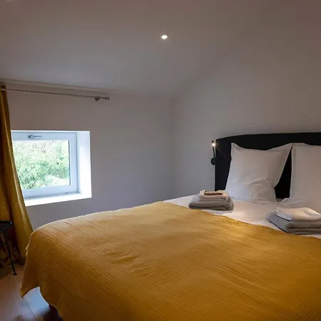 Gite Bellene Villa *