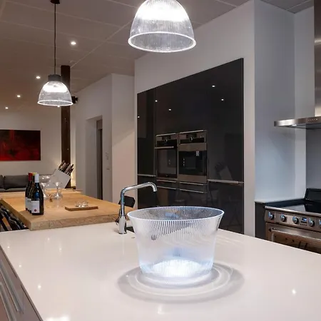 Gite Bellene Villa Beaune (Cote d'Or)