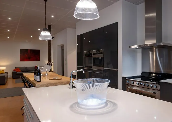 Bellene Villa Beaune (Cote d'Or)